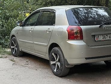 Toyota Corolla: 2005 г., 1.6 л, Автомат, Бензин, Хэтчбэк