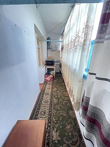 1 ком квартира: 2 комнаты, 50 м², 1 этаж, Косметический ремонт — 10