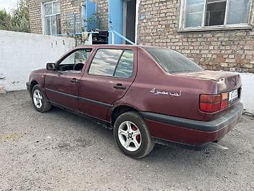 outback 2019: Volkswagen Vento: 1992 г., 1.8 л, Механика, Бензин, Седан — 5