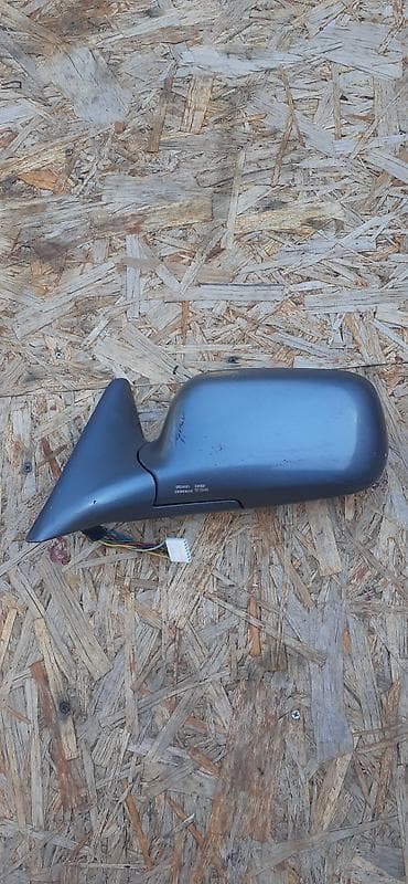 Решетки радиатора: Боковое левое Зеркало Toyota Б/у, Оригинал — 1