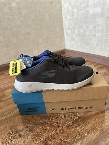 Мужские кроссовки, 40, Skechers Performance, Новый, цвет - Серый, Самовывоз