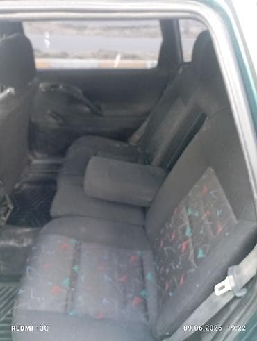 Volkswagen Pointer: 1997 г., 1.8 л, Кол менен иштөөчү — 5