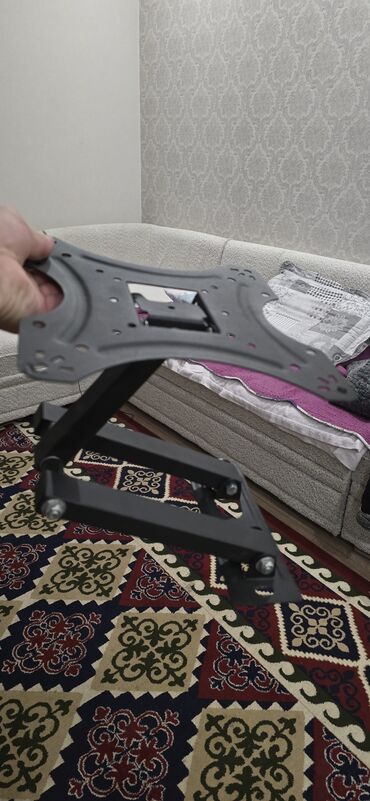 кранштейн телевизор: Телевизионные кронштейны (2 шт.) 1) Маткасый ROMI 2 — настенный — 8