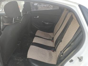 Продажа авто: Kia Rio: 2014 г., 1.4 л, Механика, Бензин, Седан — 5