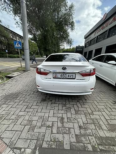 Lexus: Lexus ES: 2017 г., Седан — 5