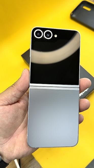 Samsung Galaxy Z Flip6, Б/у, 256 ГБ, 2 SIM