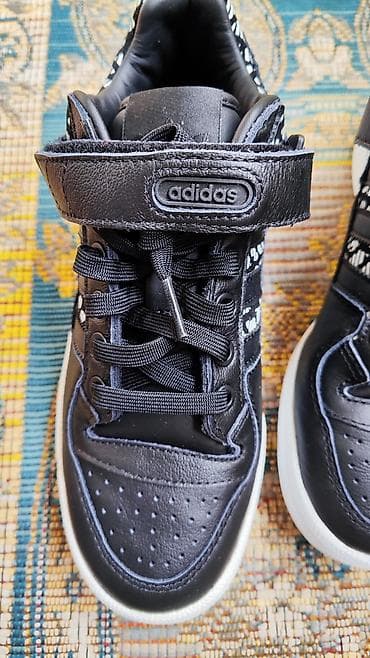 Сабо: Кроссовки, 36.5, Adidas Originals, Новый, цвет - Черный, Самовывоз — 10