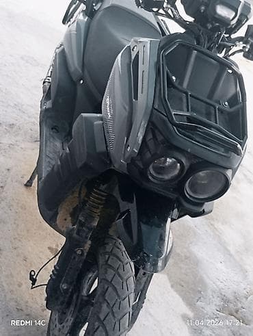 нур мото: Макси-скутер Tank, 150 куб. см, Бензин — 5