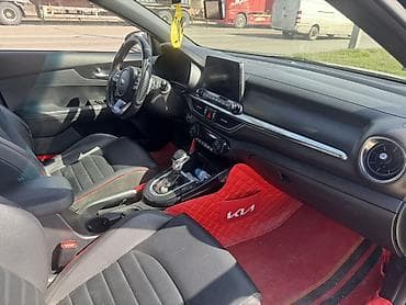 киа стингер: Kia K3: 2018 г., 1.6 л, Автомат, Хэтчбэк — 4