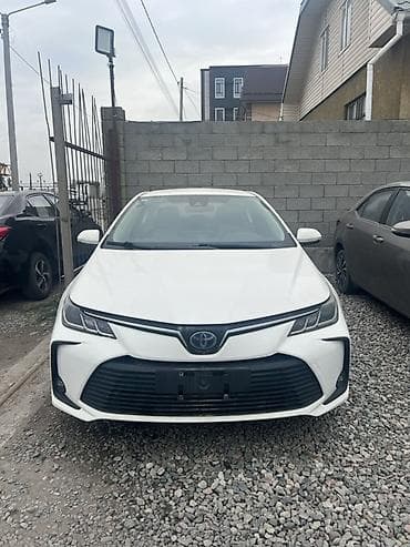 королев: Toyota Corolla: 2022 г., 1.8 л, Вариатор, Гибрид, Седан — 1