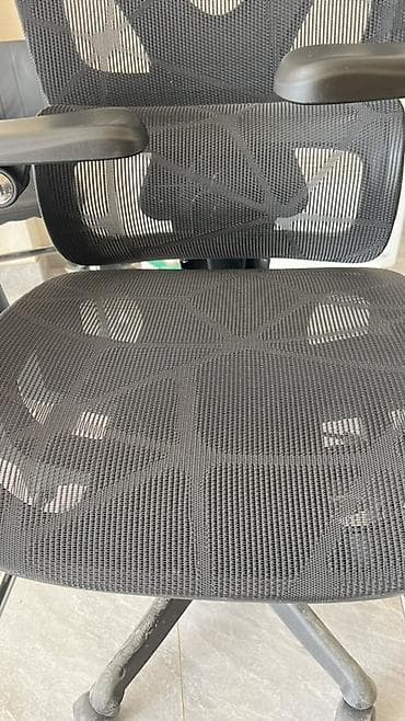 Офис шкафтары: Офис креслолор, Жаңы, Дөңгөлөктүү, түсү - Кара, Өзү алып кетүү, Акылуу жеткирүү — 8