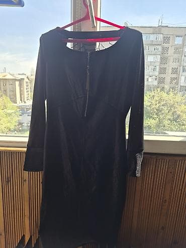 интим белее: Вечернее платье, Классическое, Длинная модель, С рукавами, Стразы — 4