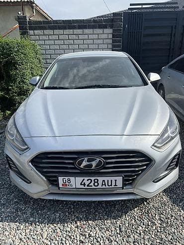 Hyundai Sonata: 2019 г., 2 л, Автомат, Газ, Седан