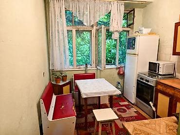 Квартиры: 3 комнаты, 72 м², 1 этаж, Старый ремонт — 2