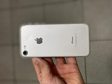 IPhone 7, Серебристый