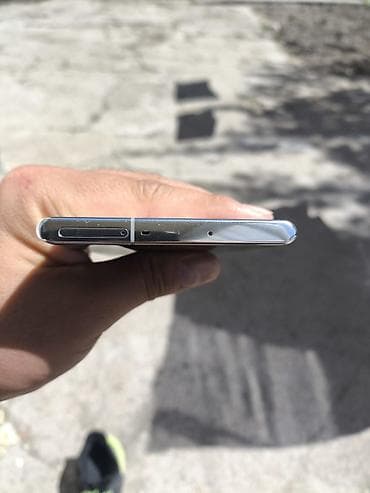 усилитель на андроид: Samsung Note 10 Plus, цвет - Белый — 3