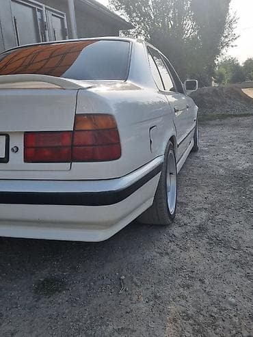 кузов bmw e34: BMW 5 series: 1990 г., 2.5 л, Механика, Бензин, Седан — 1