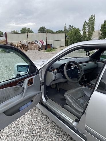 l 9 max: Mercedes-Benz E-Class: 1998 г., 3.2 л, Автомат, Бензин, Седан — 10