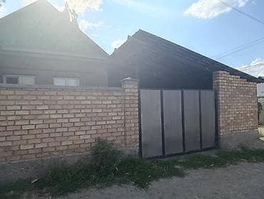 27: Продаётся большой дом, в Маевке, рядом с трассой — 1