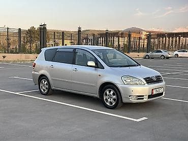 бампер тайота: Toyota Ipsum: 2002 г., 2.5 л, Бензин, Минивэн — 3