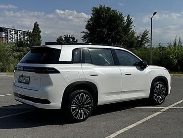 BYD : 2026 г., 1.5 л, Вариатор, Электромобиль, Кроссовер — 6