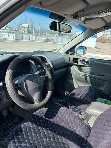 Унаа сатуу: Hyundai Santa Fe: 2002 г., Механика, Бензин, Кроссовер — 4