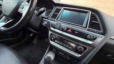 w210 3 2: Hyundai Sonata: 2018 г., 2 л, Газ, Седан — 4