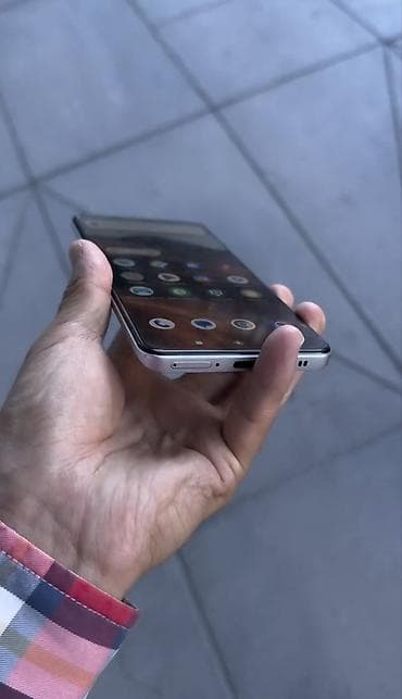 монитор цена: Poco F5 Pro, Б/у, 256 ГБ, цвет - Белый — 4