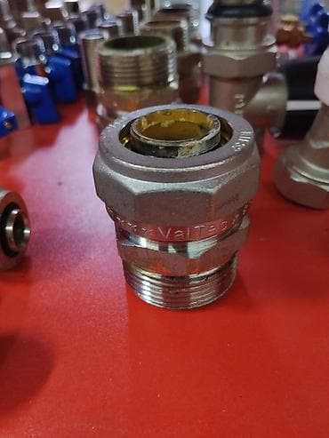 Переходной фитинг ValTec (разъемный «американка») для систем — 1