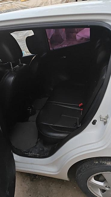 daewoo spark: Chevrolet Spark: 2018 г., 1 л, Вариатор, Бензин, Хэтчбэк — 8