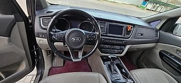 Kia Carnival: 2017 г., Автомат, Дизель, Минивэн