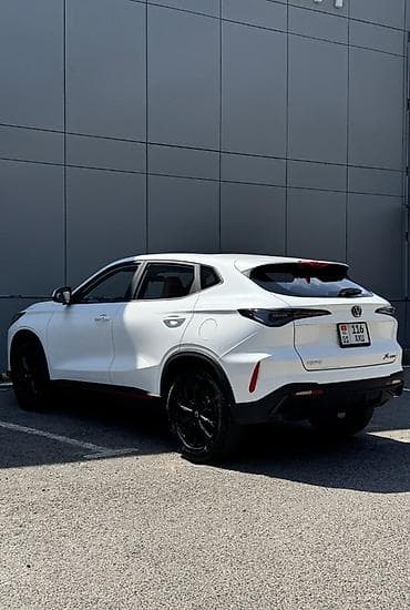 yuan plus: Changan X5 Plus: 2025 г., 1.5 л, Робот, Бензин, Кроссовер — 4