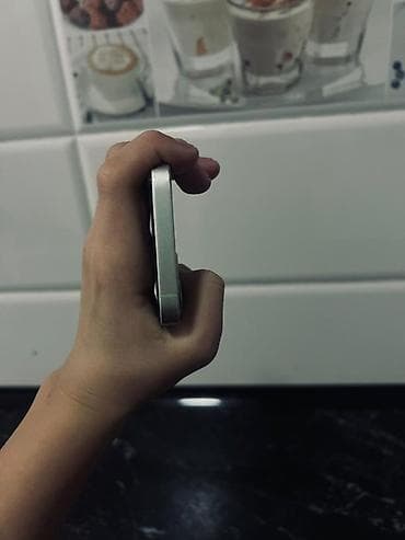 айфон 12 миний: IPhone 12 mini, Б/у, 128 ГБ, Зеленый, Чехол, 82 % — 6