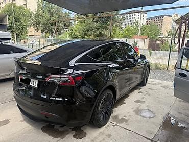 bwb e34: Tesla Model Y: 2023 г., 0.1 л, Автомат, Электромобиль, Кроссовер — 8