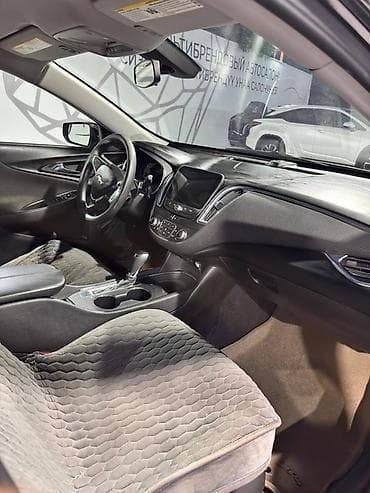 Унаа: Chevrolet Malibu: 2020 г., 1.5 л, Автомат, Бензин, Седан — 4