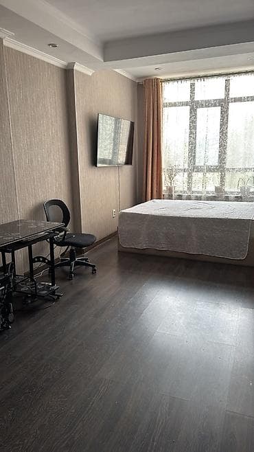 южный микрорайон: 2 комнаты, 68 м², Элитка, 3 этаж, Евроремонт — 6
