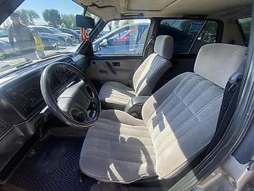 ка пияат: Volkswagen Jetta: 1990 г., 1.8 л, Бензин, Седан — 7