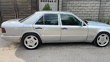 124 стиль: Mercedes-Benz W124: 1993 г., 3.2 л, Автомат, Бензин, Седан — 4