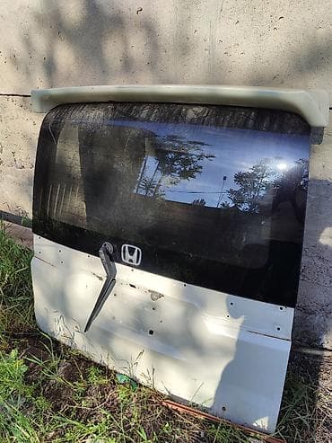 св: Крышка багажника Honda, Оригинал — 1