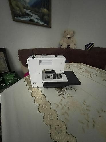 Стиральные машины: ТОРГ УМЕСТЕН Компактная электрическая швейная машина - Форм‑фактор — 1