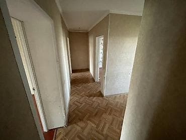 5мкр квартиры: 3 комнаты, 64 м², Индивидуалка, 5 этаж, Косметический ремонт — 9