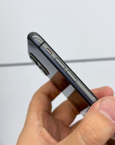 iphone 12 plus: IPhone 11, Б/у, 64 ГБ, Черный, Защитное стекло, Чехол, В рассрочку, 75 % — 6