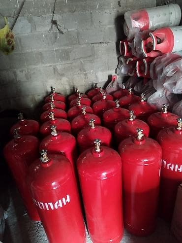 баллон вд: Газовые баллоны металлические, красные, с вентилем. Особенности: - — 1