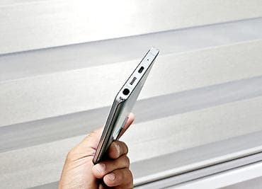 со стилусом: Samsung Galaxy Note 20, Б/у, 256 ГБ, цвет - Зеленый, 1 SIM, 2 SIM — 2