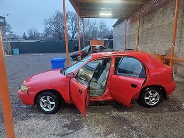 lexuz 460: Daewoo Nubira: 1998 г., 1.5 л, Ручные, Бензин, Хэтчбэк — 2