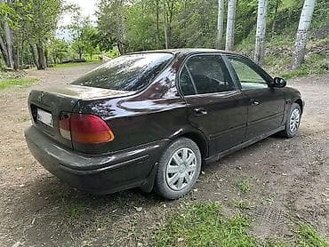 Унаа сатуу: Honda Civic: 1997 г., 1.4 л, Кол менен иштөөчү, Бензин, Седан — 4