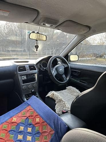 Subaru Impreza: 2005 г., Механика, Седан — 4
