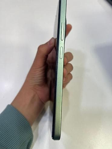 smart tv: Poco C75, Б/у, 256 ГБ, цвет - Зеленый — 2