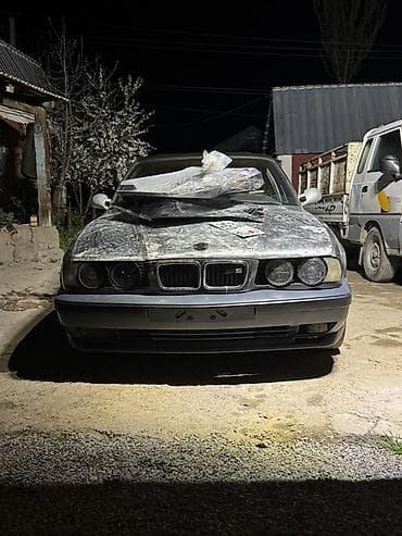 М зеркала оригинал.
Цена окончательно!