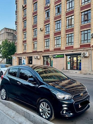range over: Chevrolet Spark: 2016 г., 1 л, Автомат, Бензин, Хэтчбэк — 1